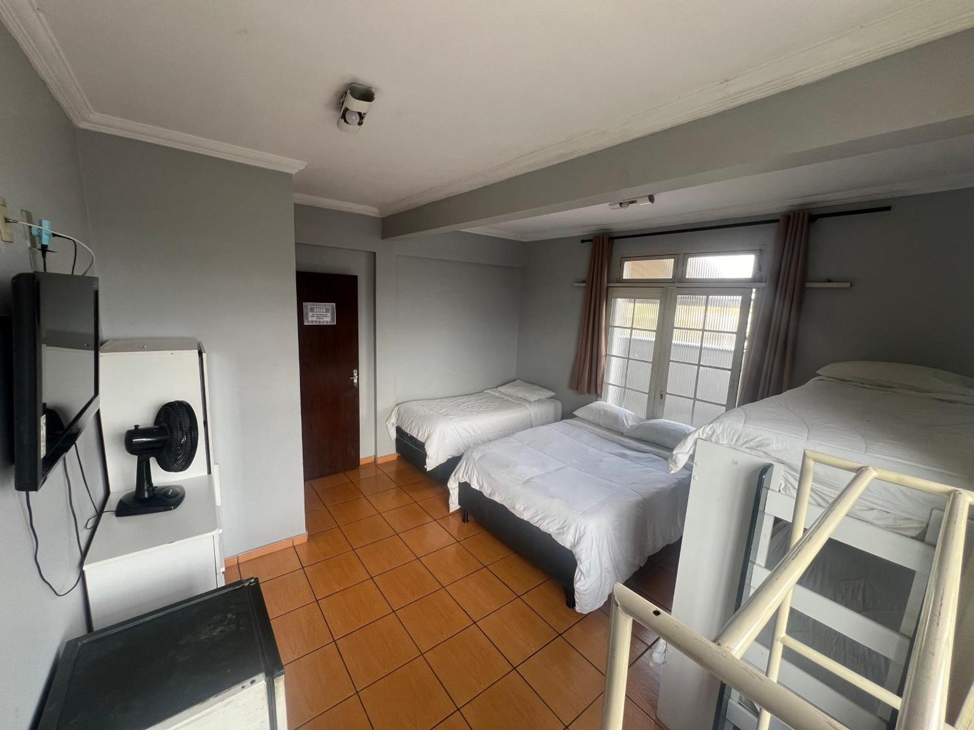 Premium Center Hotel Бетин Экстерьер фото